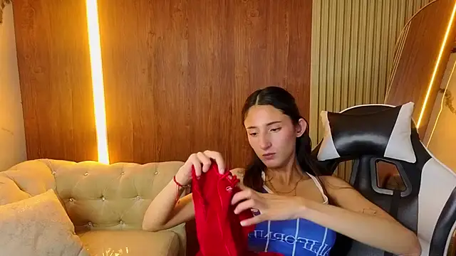 Sophie_Lane_v