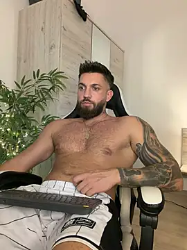 LustyMike_ live cam on StripChat