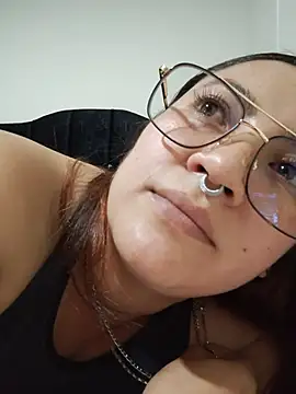 Samm_curvy