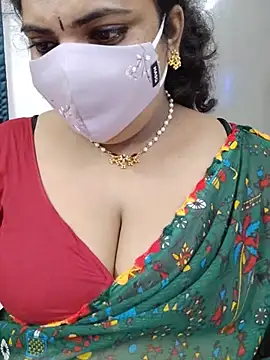 Floraa-Queen
