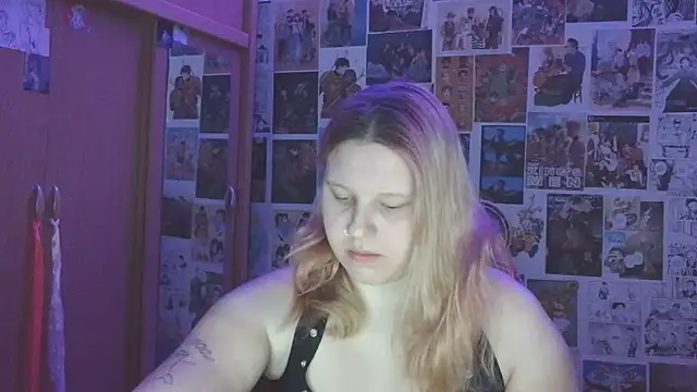 FoxPlayXX live cam on StripChat