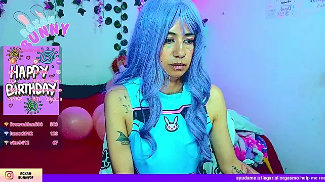 Roxanbunny1 live cam on StripChat