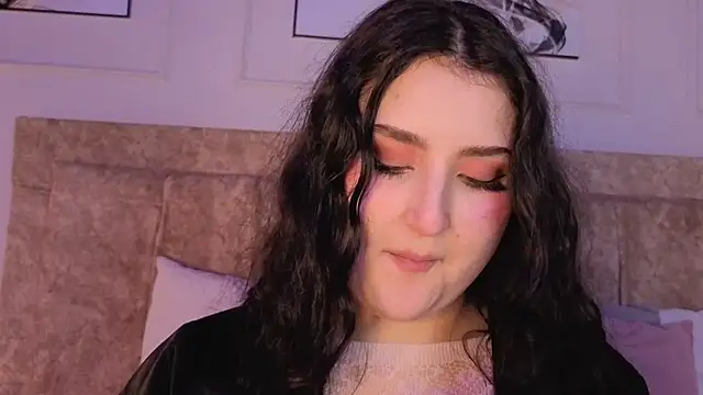 zoe_moon__