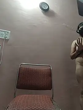 Queen_Desi webcam