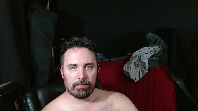 Metalstud live cam on StripChat