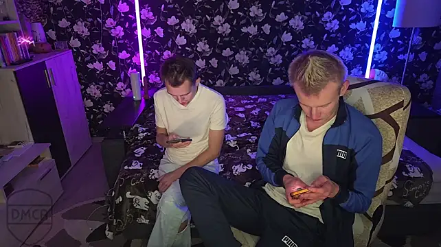Vuitton live sex cam