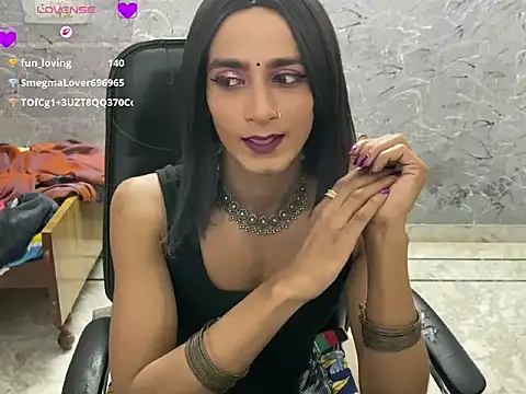 LuvLayla