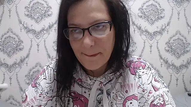 Mirabelle_Sweetie live cam on StripChat