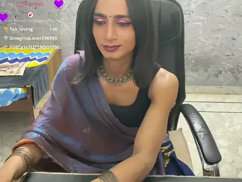 LuvLayla