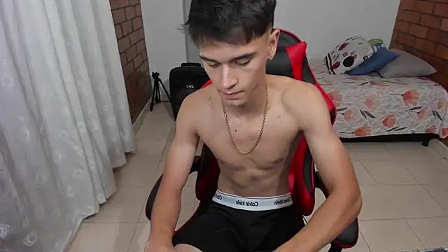 Aron_Boyy
