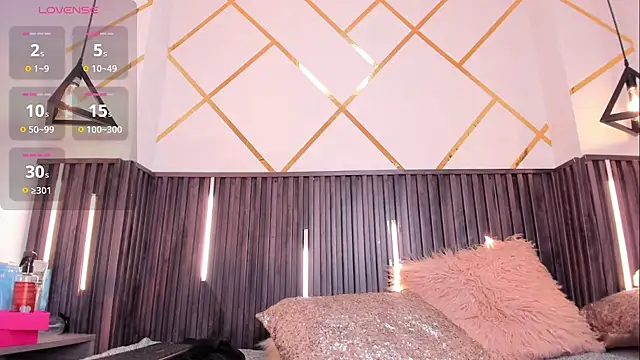 MeganNightt