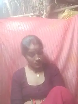 Hot_Radhaji1