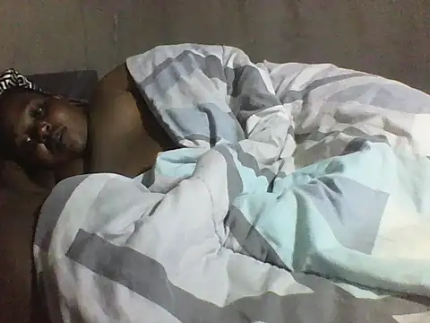 Queen_3333 webcam