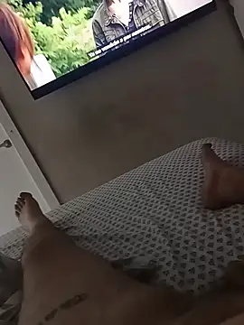 toni_31 live cam on StripChat