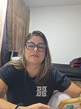 Juliietha_servas