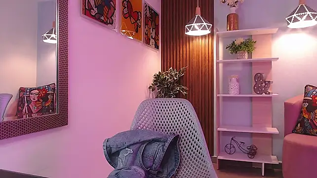 Dalila_Sky