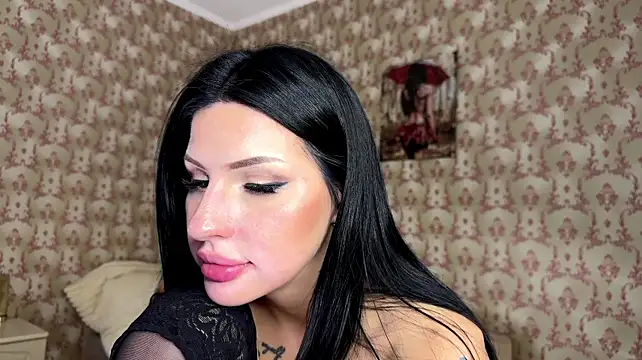 AuraXO
