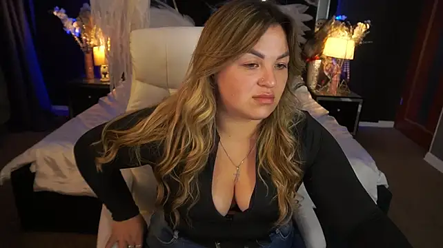 AlissyaGrayy live cam preview