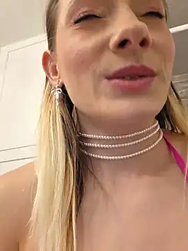 Chloe_StClaire