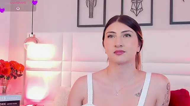 Alanna_Valmont