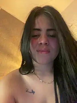 Zoe_Martinezzz webcam stripchat model stream image