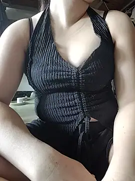 Yuga_mi webcam stripchat model stream image