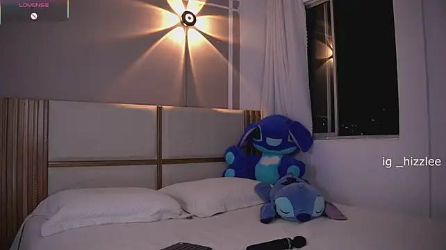 AnnyHizzle live cam preview