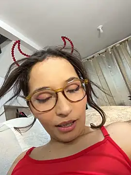 Penelope-Hot