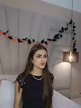 Ariaa_Collins