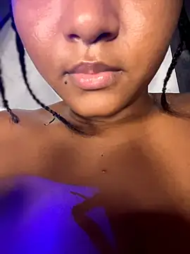 Natasha__v live cam preview
