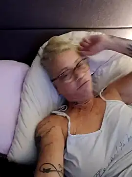 Cindy_UK-888