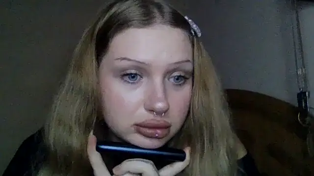 littleangelme live cam preview