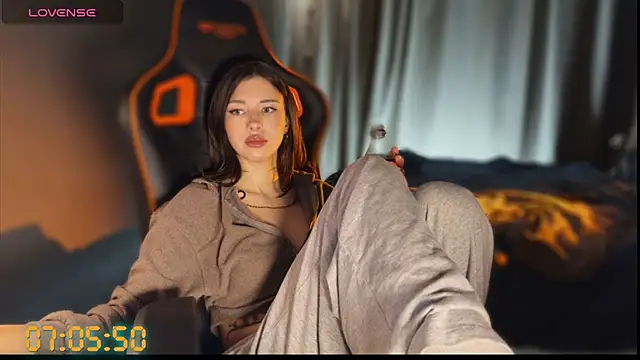 Bastet small boobs webcam model