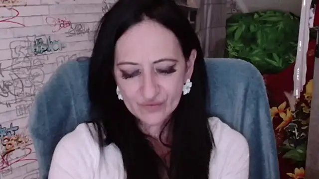 DebraMilf