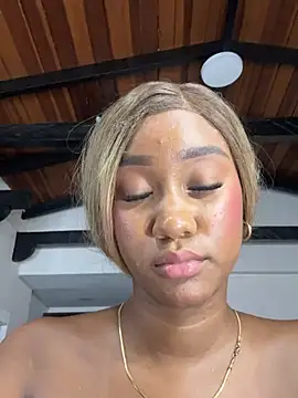 TylaWest live cam preview