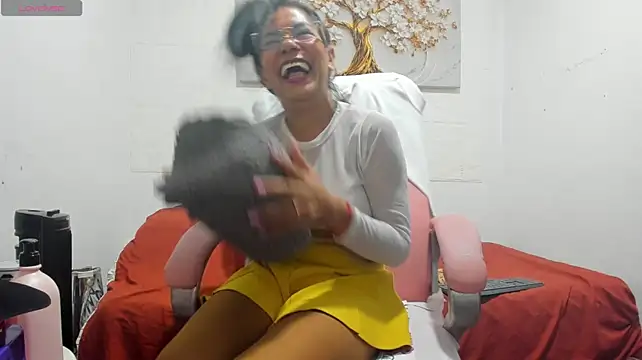 Miss_diosadenylon