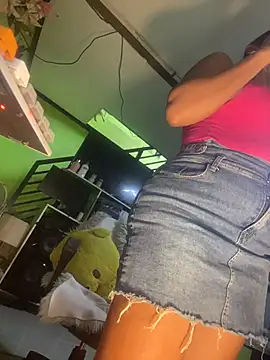 ASIANMISTRESSSS live cam on StripChat