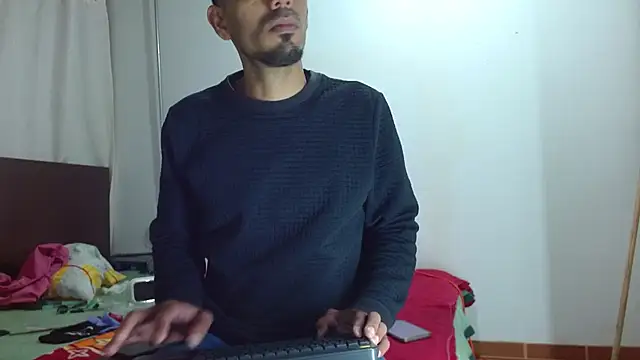 JohanyLatino