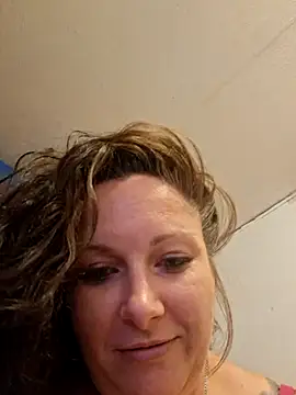 kaligurlxoxoxx webcam stripchat model stream image