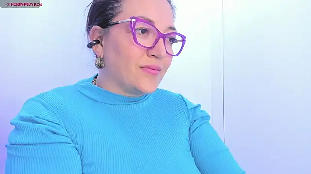 Naty_Mature_ webcam stripchat model stream image