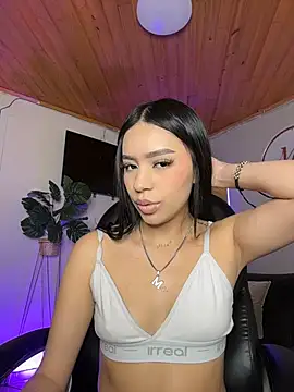 Karina_pink19