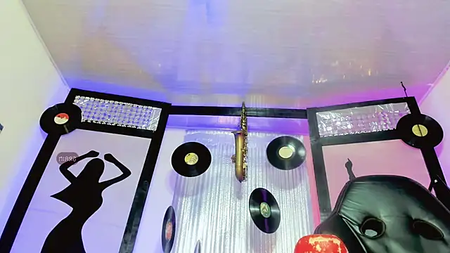 zoe_dirty_