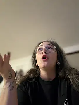 Alix_Valentine webcam