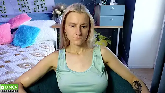 Alinika08