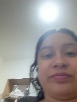 Pretty_Isadora live sex cam