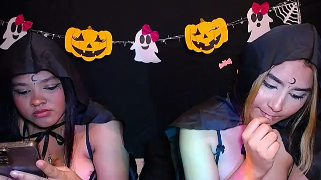 Amara_Diamond_1 live cam on StripChat