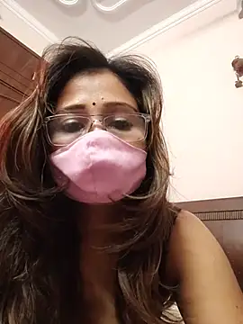 hot_laxmi2 live cam on StripChat