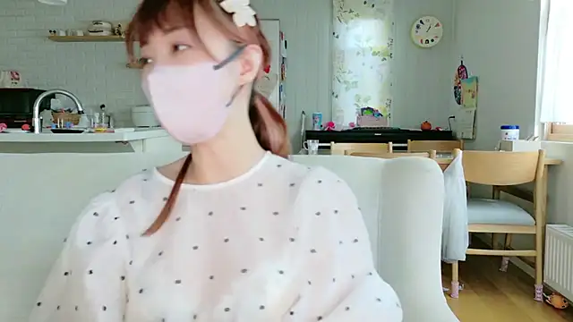SUZU_1201 Live Webcam on Stripchat