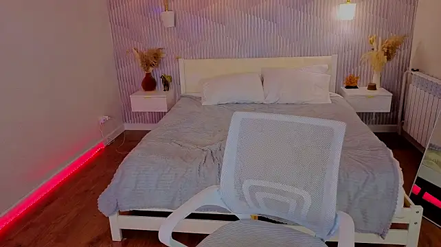 Miya_Reed0