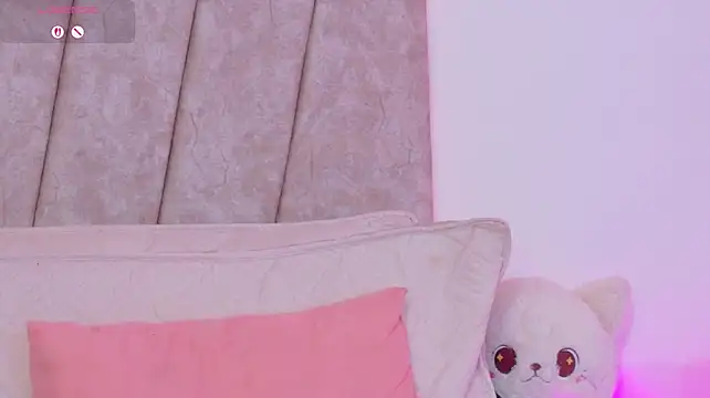 Maddie_Evanss